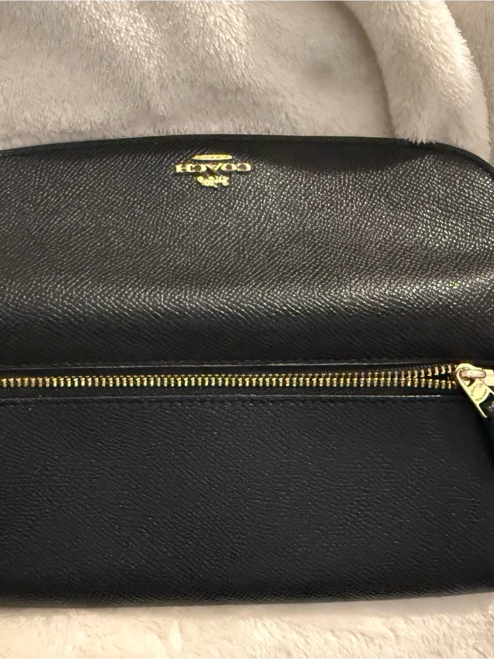 Coach crossgrain leather